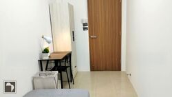 The Lakeshore (D22), Condominium #559345961